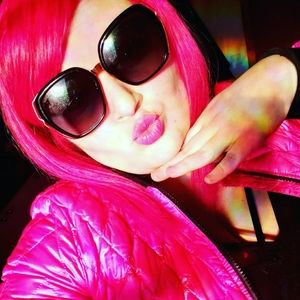 Meet your Posher, Meg